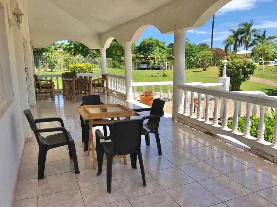 Casa Blanca Samana Apartment Las Galeras Luaran gambar